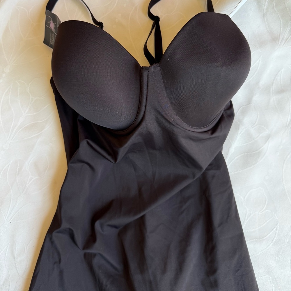 Maidenform Black Firm Control Slip - Picture 8 of 11